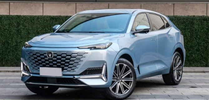 В интернете появились данные о стоимости кроссовера Changan Uni-K в России