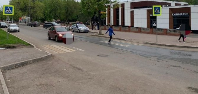 В Уфе пенсионер сбил подростка на переходе и скрылся