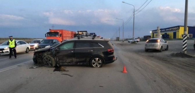 Мужчина пострадал в ДТП в Волгограде