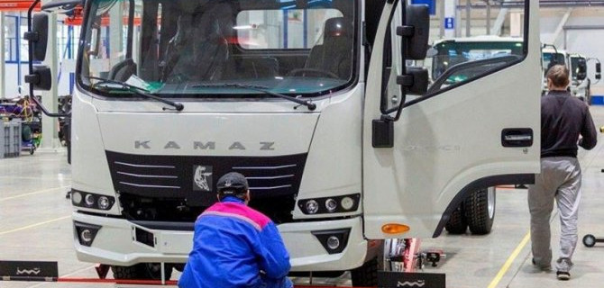 КамАЗ начал тестовую сборку кабин для новых грузовиков из семейства «Компас»