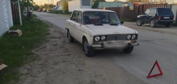 В Нижневартовске водитель сбил двух пешеходов