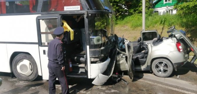 На М-7 автобус с детьми попал в ДТП – есть погибшие