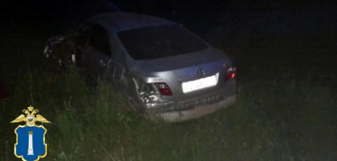 Водитель и пассажир погибли при опрокидывании машины в Ульяновской области