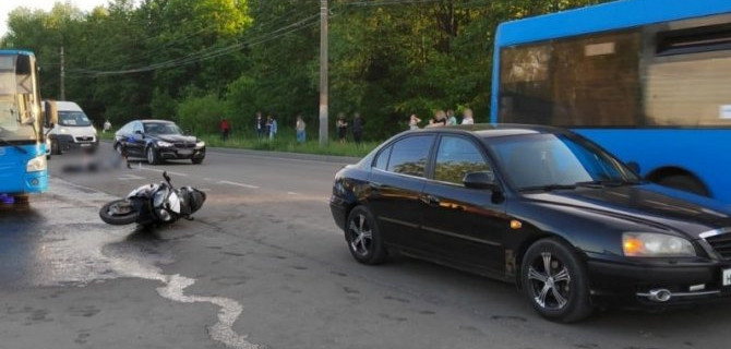 24-летний мотоциклист погиб в ДТП в Брянске
