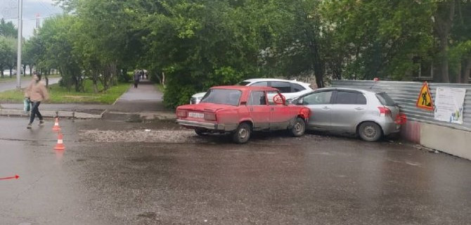 5-летняя девочка пострадала в ДТП в Красноярске