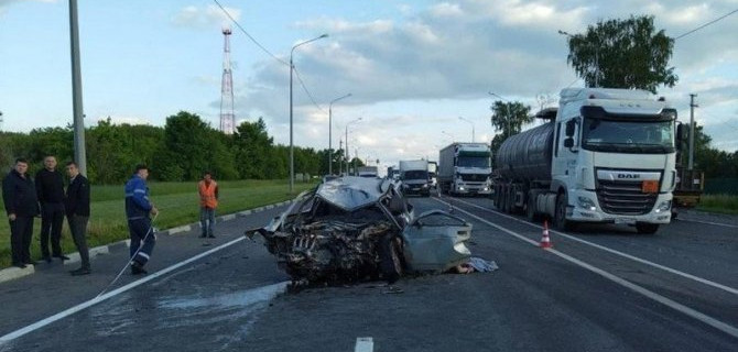Два человека погибли в ДТП с большегрузов под Рязанью