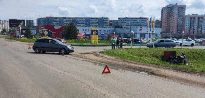 В Кирове в ДТП пострадал мотоциклист