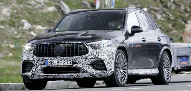 Обновлён «заряженный» кроссовер Mercedes-AMG GLC 63