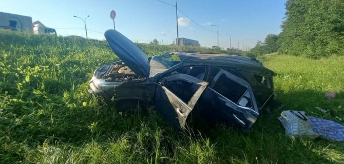 10-летняя девочка пострадала в ДТП под Великим Новгородом