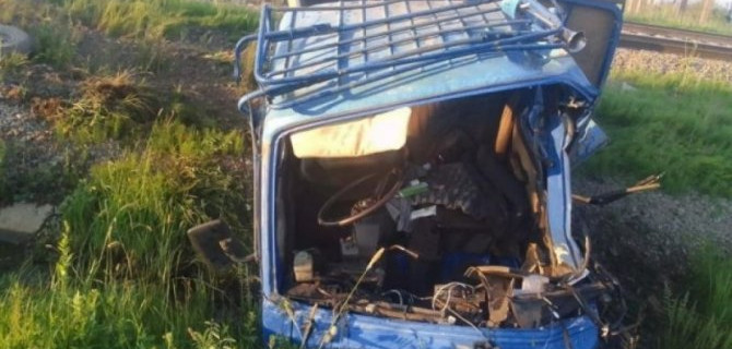 Три человека погибли в ДТП с поездом в Забайкалье