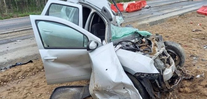 Пенсионер за рулём Renault Duster погиб под Вышним Волочком