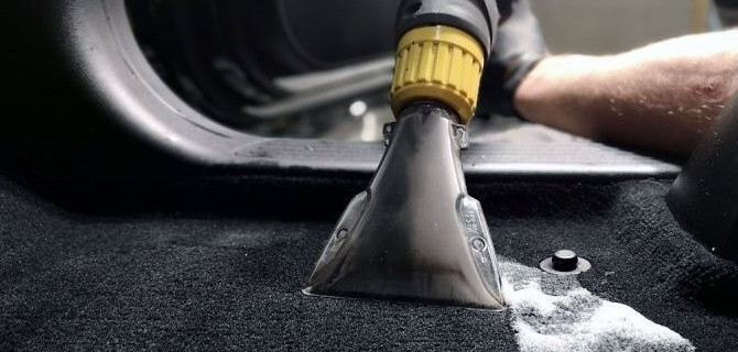 Как часто и для чего надо делать химчистку автомобиля