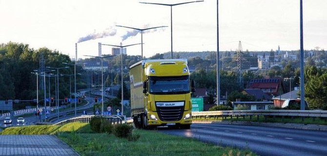 Грузоперевозки: выбор автомобиля