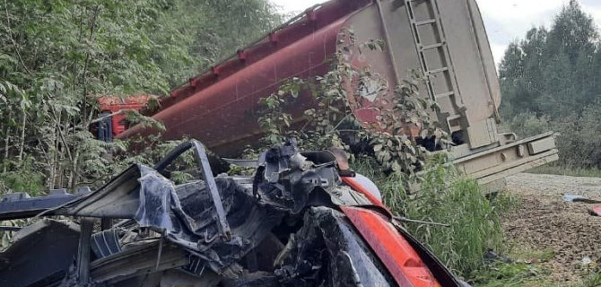 Семья с ребенком погибла в ДТП в Красноярском крае