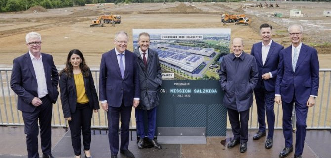 Volkswagen начал строительство первого завода по производству аккумуляторов