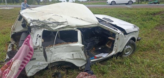 Два человека погибли в ДТП с молоковозом в Красноярском крае