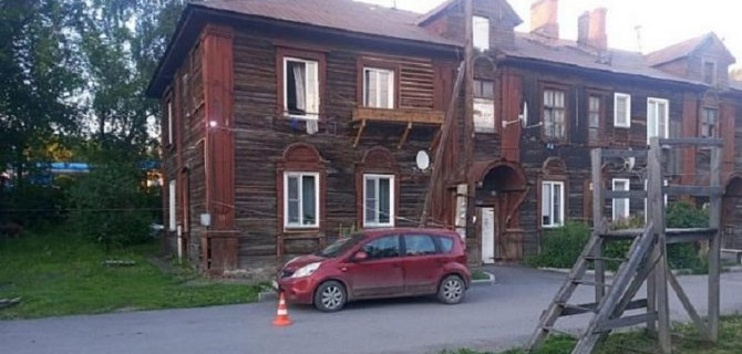 В Новосибирске водитель сбил 7-летнюю девочку и скрылся