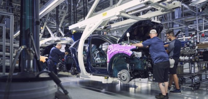 В США началось производство электромобилей Volkswagen ID.4