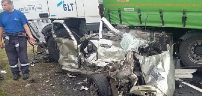 Две девушки и парень погибли в ДТП в Мордовии