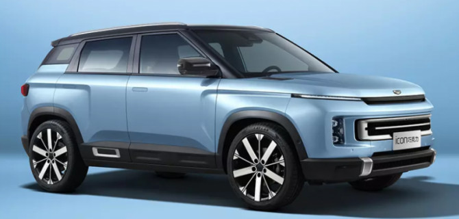 В Китае представлен обновлённый кроссовер Geely Icon