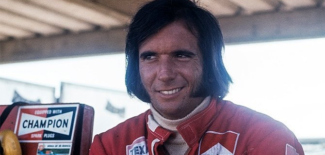 Фиттипальди: тяжело объяснить, почему Алонсо решил стать пилотом «Астон Мартин»