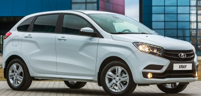 «АвтоВАЗ» снял с производства Lada Xray
