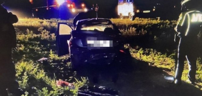 Водитель погиб при опрокидывании машины в Аткарском районе Саратовской области