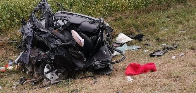 Стали известны подробности утреннего смертельного ДТП в Брянской области