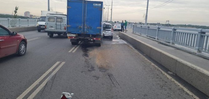 Женщина пострадала в ДТП на мосту «Саратов - Энгельс»