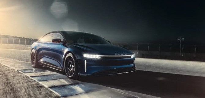 В США представлена «заряженная» версия электроседана Lucid Air