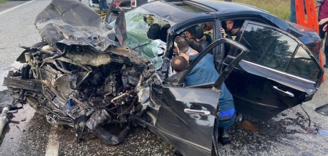 В массовом ДТП в Свердловской области погиб один человек и шестеро пострадали