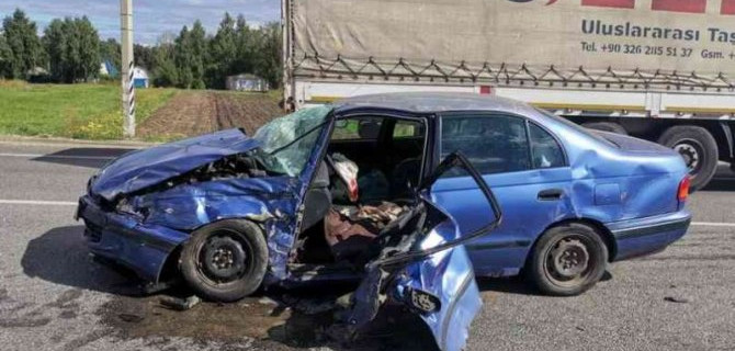 90-летний водитель серьезно пострадал под Брянском