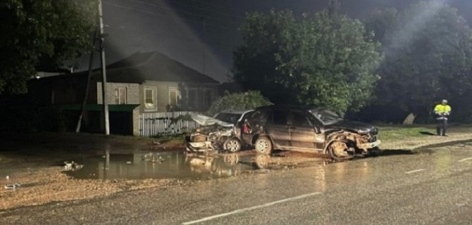 Двое взрослых и ребенок пострадали в ДТП по вине пьяного водителя в Самарской области