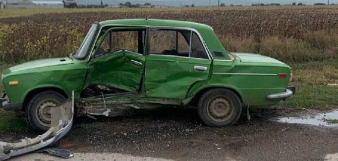 Две девушки пострадали в ДТП под Марксом