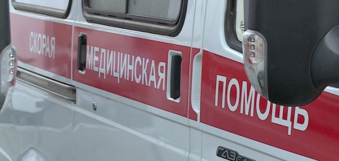 Женщина пострадала при опрокидывании автомобиля под Ноябрьском