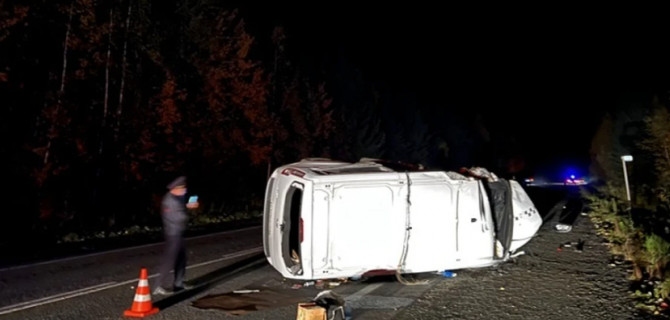 В Свердловской области водитель уснул за рулем и устроил ДТП с четырьмя пострадавшими