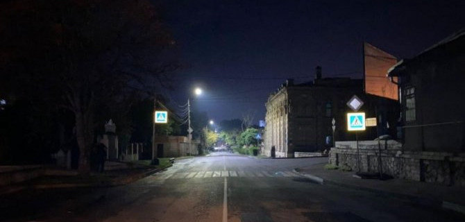 В Пятигорске водитель сбил пешехода, отвез его домой и уехал