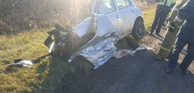 Водитель иномарки погиб в ДТП под Омском