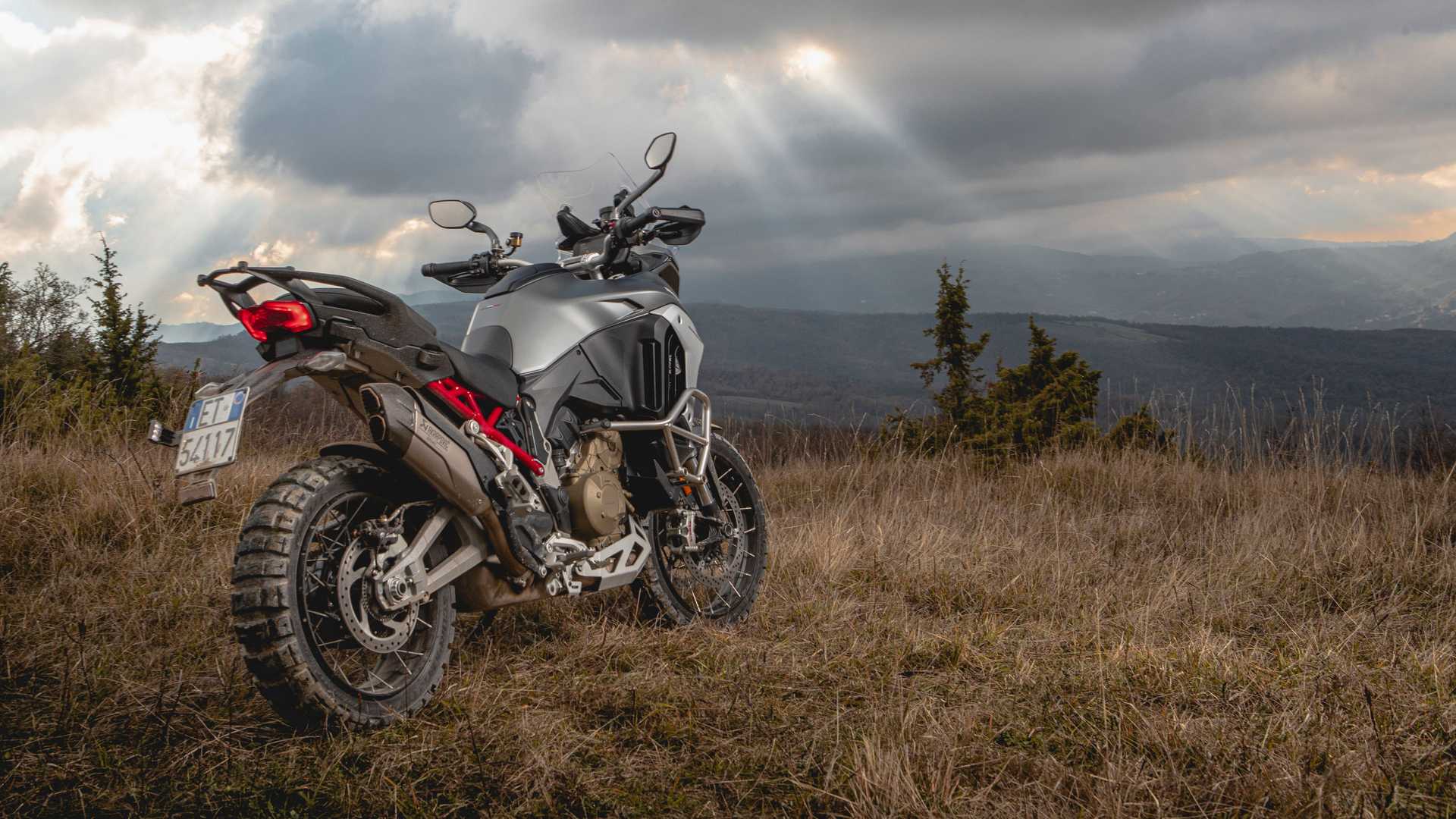 Турэндуро Ducati Multistrada V4 получил предназначенную для бездорожья модификацию дукати 8