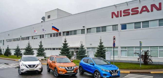 Фирма Nissan уходит из России и продаёт свой завод НАМИ: кто её заменит?
