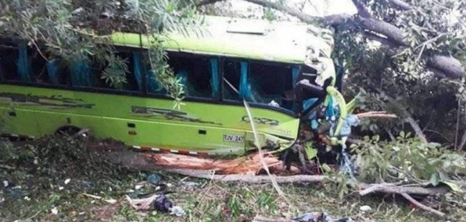 В ДТП с автобусом в Колумбии погибли 20 человек