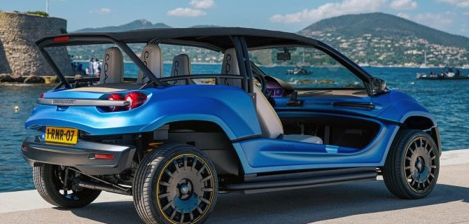 Голландцы выпустили пляжный автомобиль с холодильником