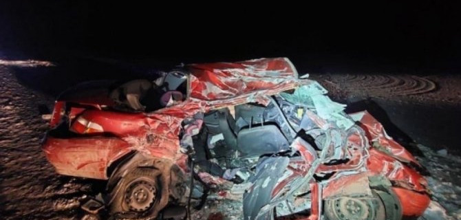 Два человека погибли в ДТП с бензовозом под Омском