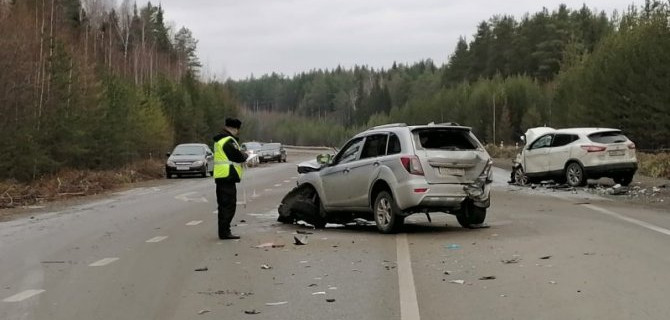 Два человека пострадали в ДТП под Серовом