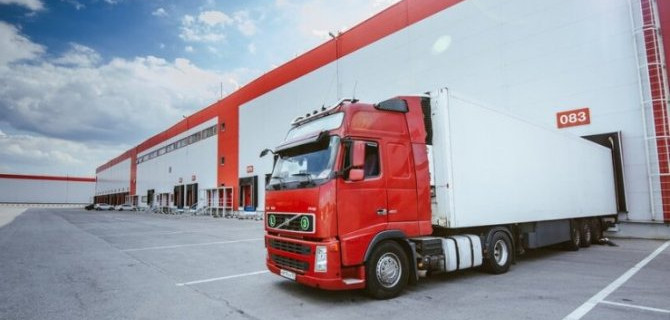 Складские и транспортные услуги от компании RosLogistics