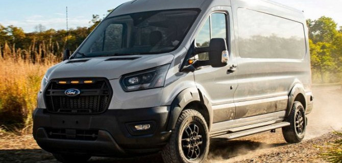 В США представлен внедорожный кемпер Ford Transit Trail