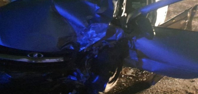 "Лада" и "Пежо" столкнулись в Нововоронеже, один человек погиб, трое пострадали