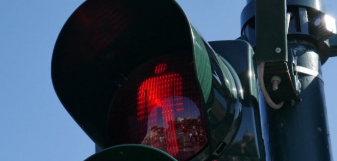 В Омске грузовая ГАЗель насмерть сбила женщину-пешехода