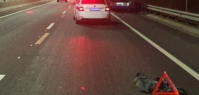 Под Пятигорском «Лада» сбила мужчину, ремонтировавшего грузовик. Он скончался в больнице