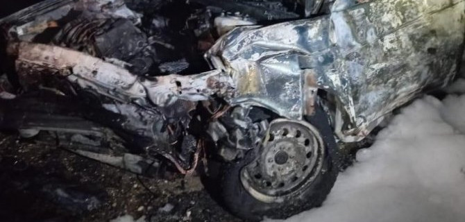 На Ставрополье в результате ДТП одна «Лада» загорелась, вторая слетела в кювет. Погиб один человек